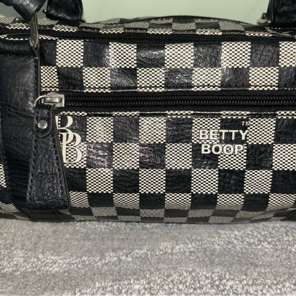 Betty Boop Black & White Checkered Vinyl Shoulder Bag W/ Adjustable Strap Y2K - Picture 5 of 14